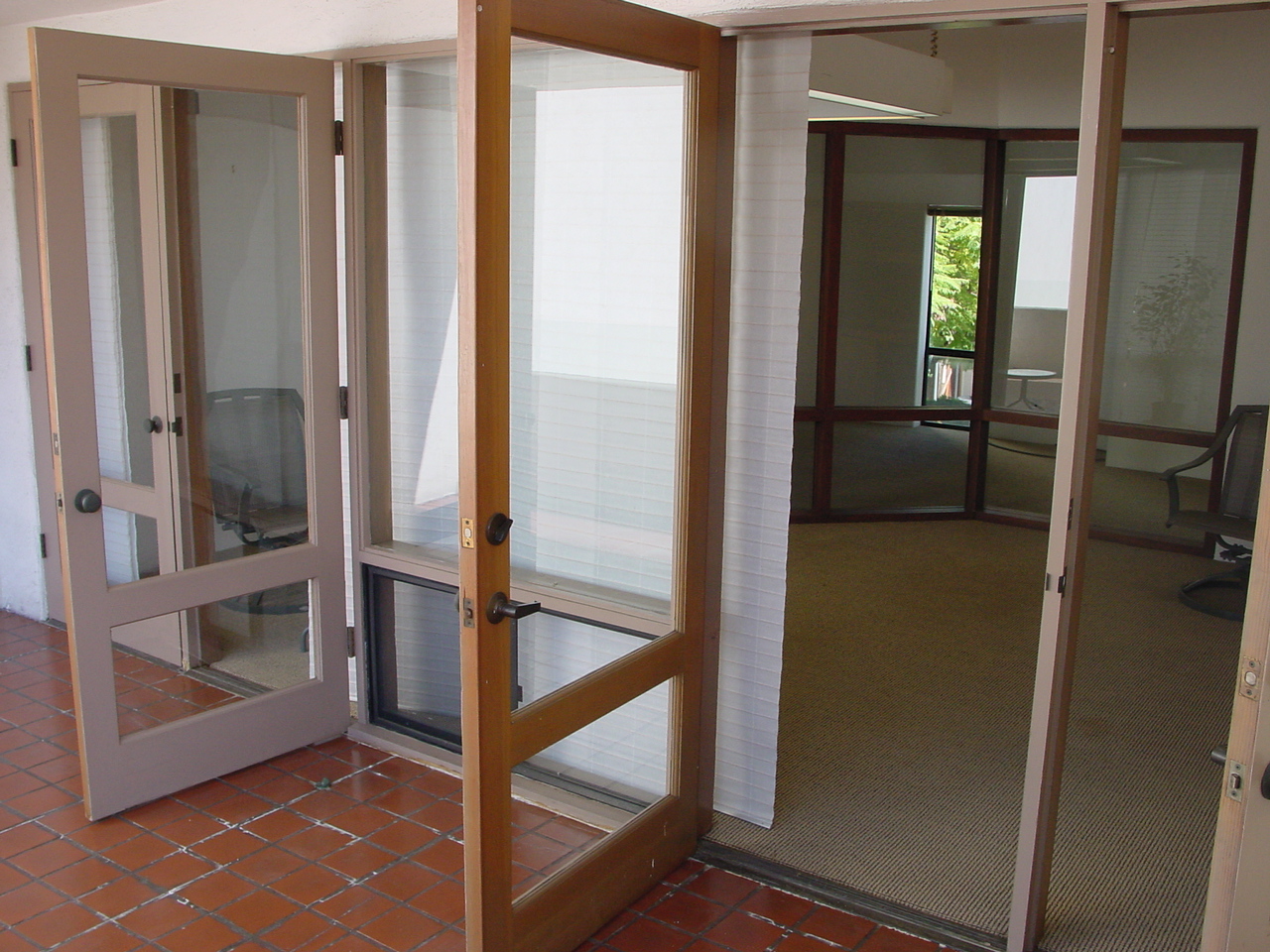 Building C balcony outside